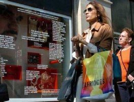 Ӣ��10�·����ۿ�������һ�����󽵷�