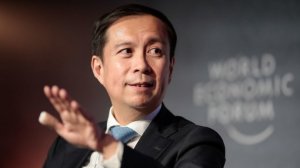 ����CEO����Ҫ��Ȩ�������ܲû�ɡ�����CEO��