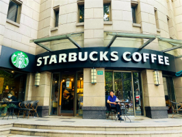 �ǰͿ������µı�������CEO