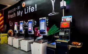 AI�����£����ֻ����Ӱ�촫ͳ����ҵ��