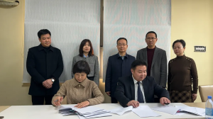 ������˹������Ѩ��70000ƽ������˹�㳡��������