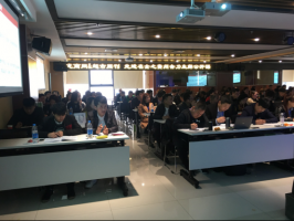 Ʒ�ʡ��ʶȡ���ģ����ʾ�Ӫ��������ʹ����ν�����𰸶�������