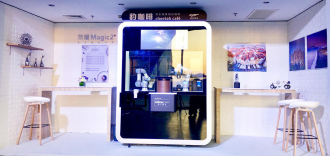 猎豹移动机器人实力撑场荣耀新品发布会