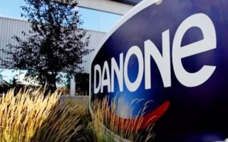 ���ܾ���100���ֽ𼰼�ֵ200��ҩƷ