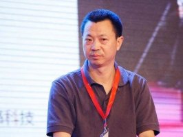 ʮ��𼱣��Ҿ���һ��С΢��ҵ����ҵ���4�·ݣ�