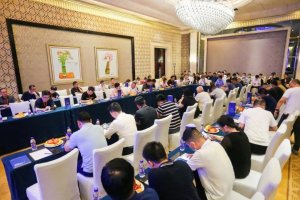 �󿧼��磺�������������ģ���Ӧ��Ҫ��Ҫ��ȥ�м��̡������ֻ�������Щ�ӣ�