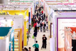 �㹩���У�����������Ӫѹ������ ��Ӧ�˷�������Щ�仯��